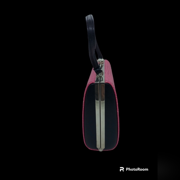 Unbranded Pink Textured Small Handbag - Picture 3 of 8